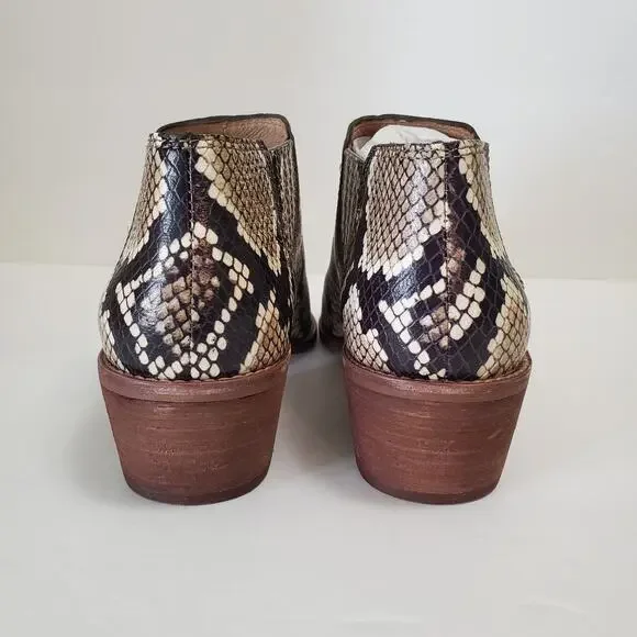 NEW Madewell Low Chelsea Boot Snake Embossed Leather 7 Tan Ankle Natural Animal - Picture 3 of 7